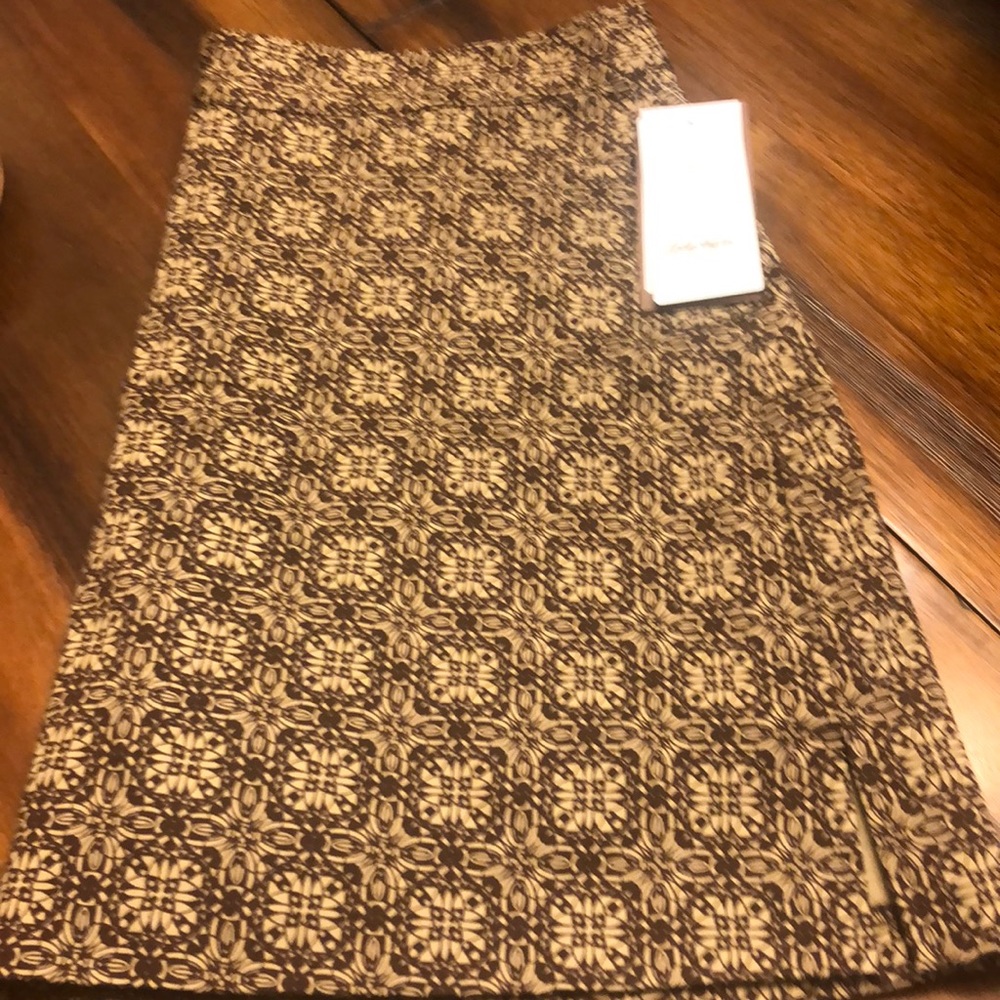 Ladies new golf skirt